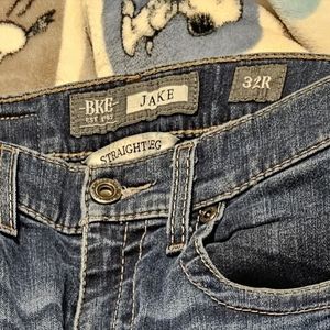 BKE JAKE Jean's from Buckle 32R Straightleg